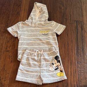 Disney Baby - Gray Striped Mickey Mouse pullover and Shorts Set - 24 Month